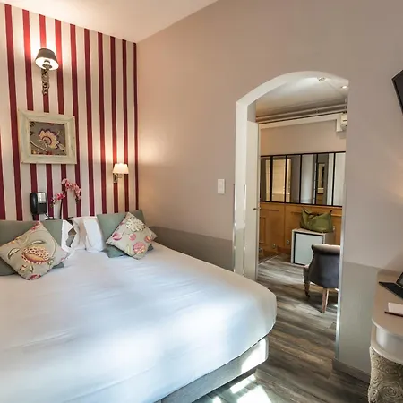 Garlande Hotel Avignon Centre 3*