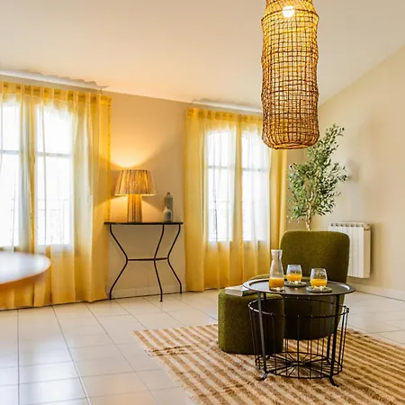 Garlande Hotel Avignon Centre 3*